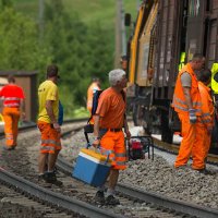 trenitalia cerca operai